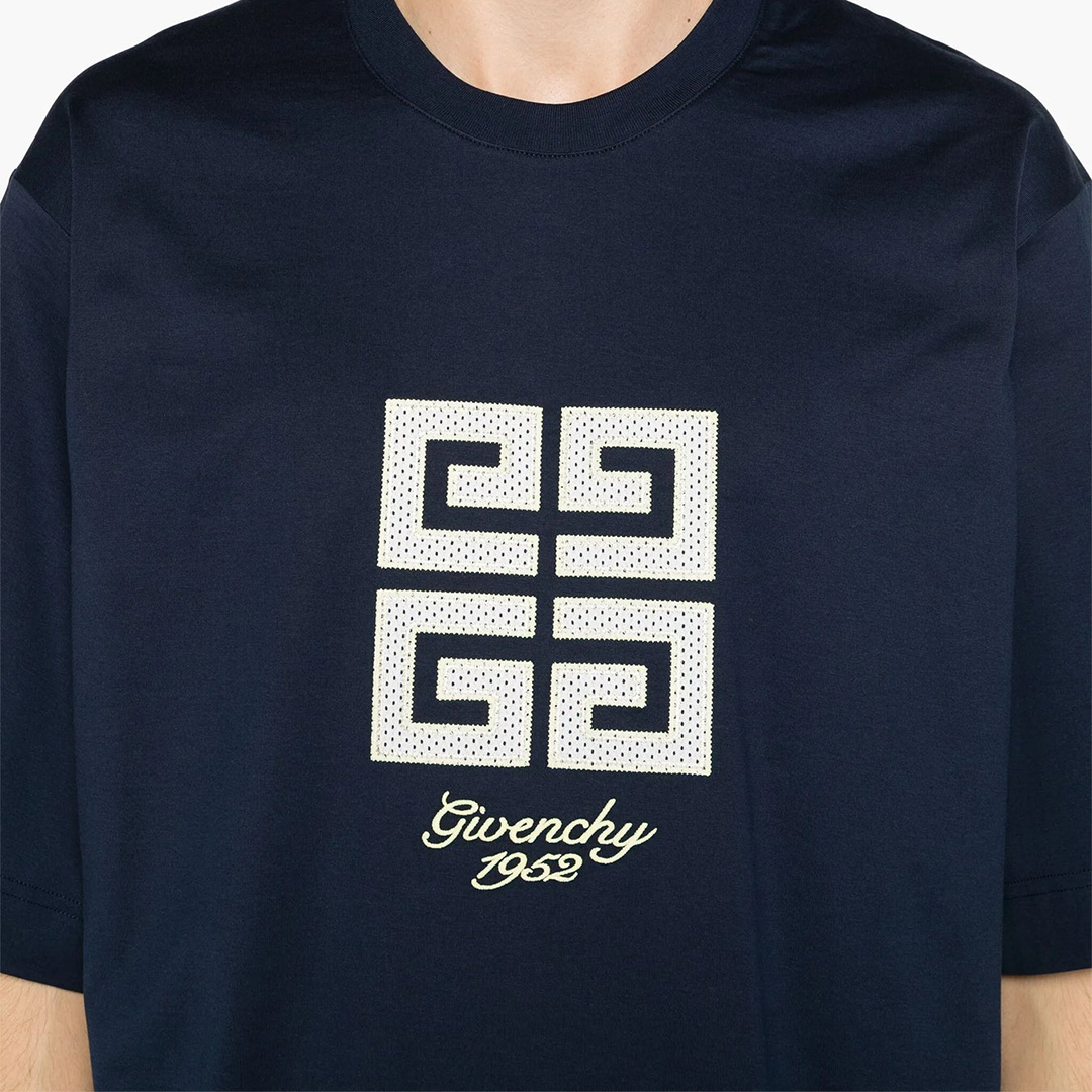 Givenchy New Studio Medium Blue T-shirt - Newbear
