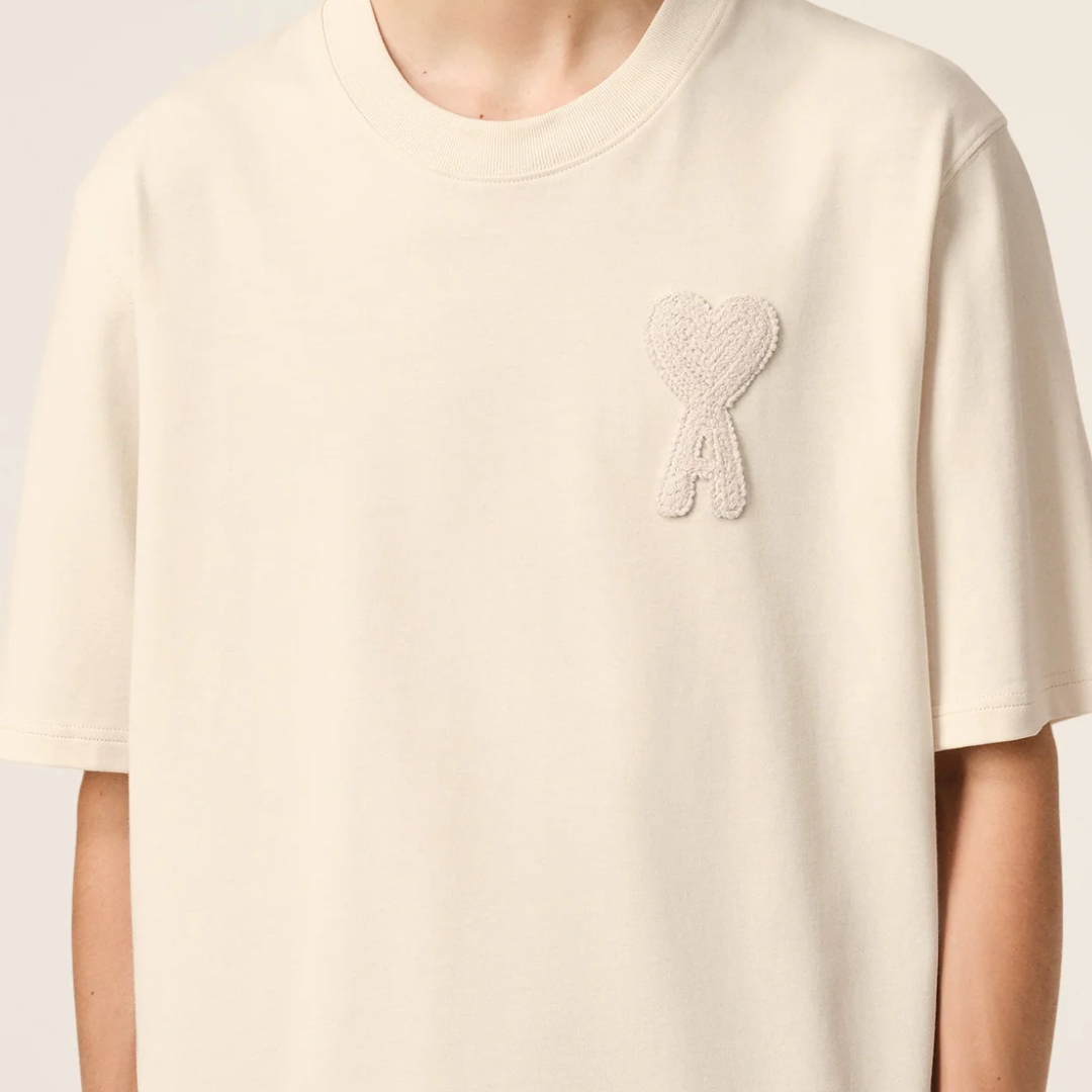 Ami Paris Big Beige Heart Knitted Logo T-Shirt Beige - Newbear